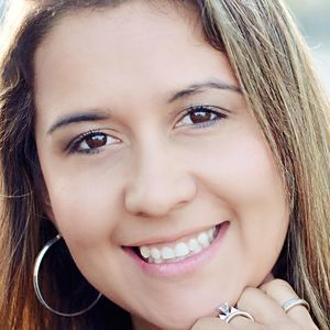 Meet your Posher, Angie